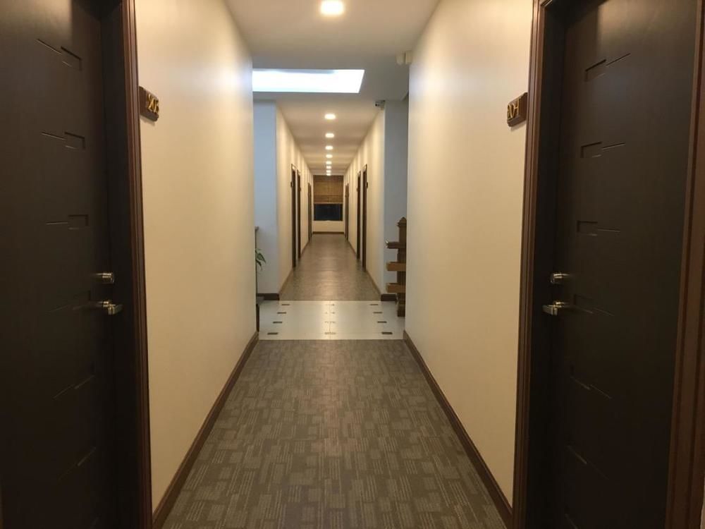 Hotel Queen Jamadevi Моламьяйн Экстерьер фото